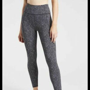 Athleta Lightning Static 7/8 Tight